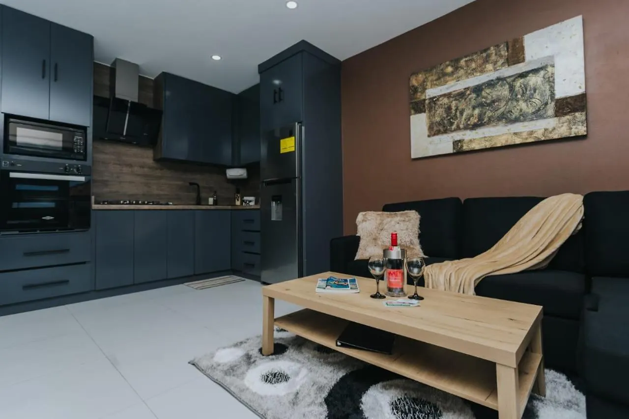 Hidden Villa Aruba اورانجستاد شقة
